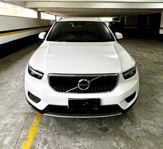 VOLVO XC40 2.0 T5 GASOLINA MOMENTUM AWD GEARTRONIC VOLVO XC40 2.0 T5 GASOLINA MOMENTUM AWD GEARTRONIC
